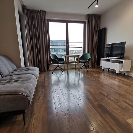 Nowoczesny Apartament Z Widokiem Lejlighed Warszawa Eksteriør billede