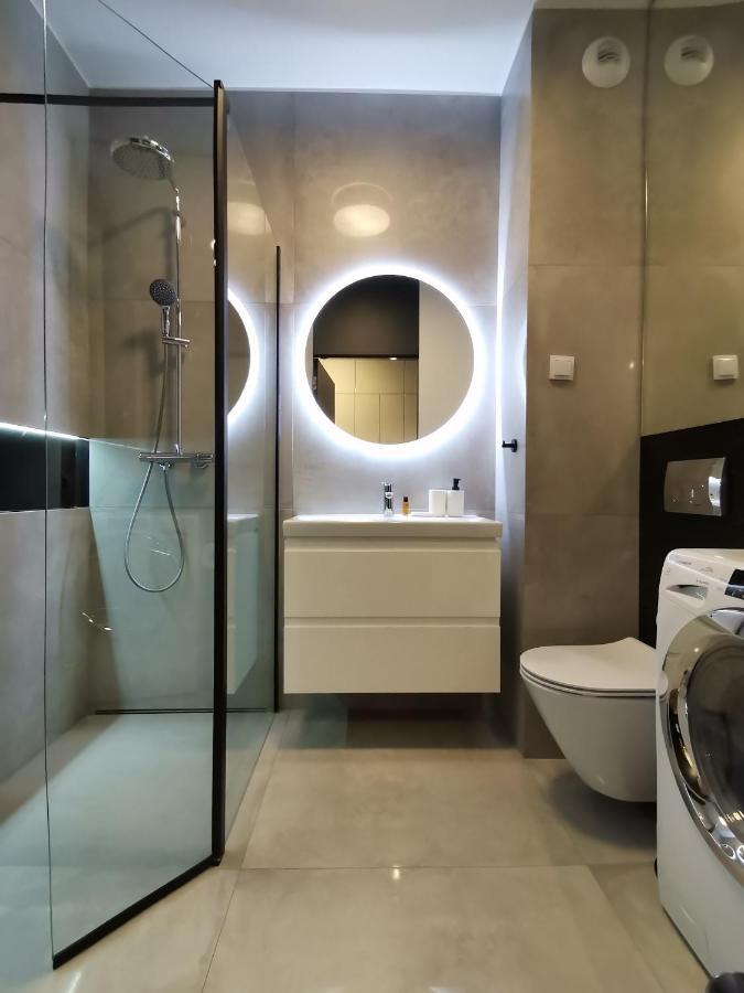 Nowoczesny Apartament Z Widokiem Lejlighed Warszawa Eksteriør billede