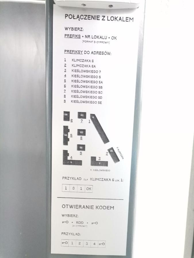 Nowoczesny Apartament Z Widokiem Lejlighed Warszawa Eksteriør billede